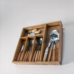 جاقاشق داخل کابینتی  کوچک