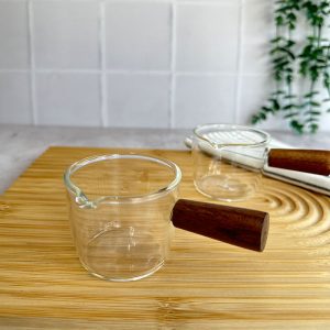 سس‌خوری پیرکس دسته‌دار